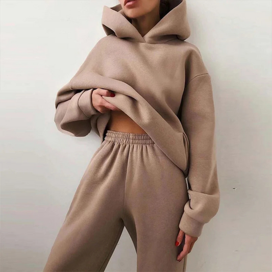 SOFIA - Hoodie and Pants Set