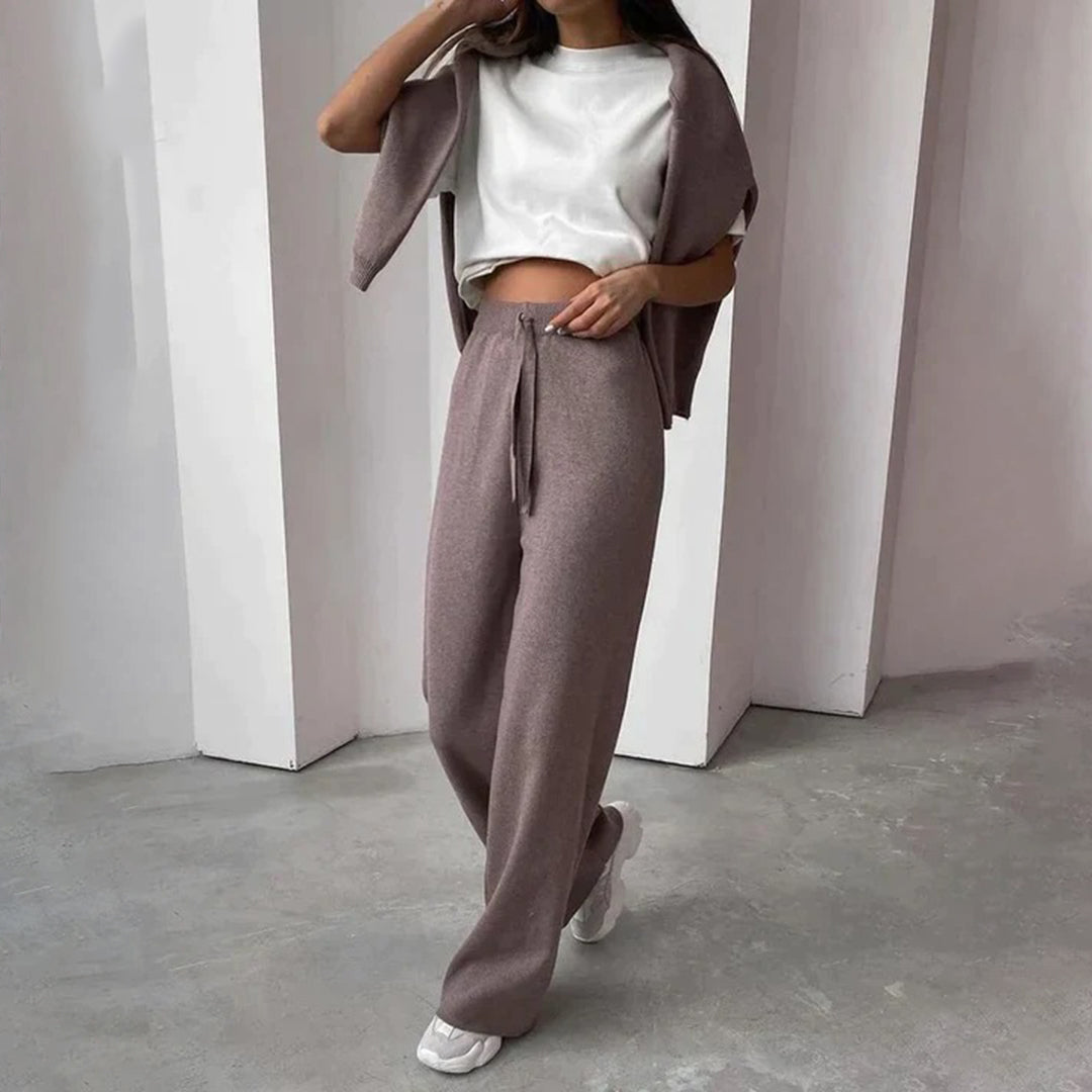 Noor - Cosy Turtleneck and Pants Set for Women